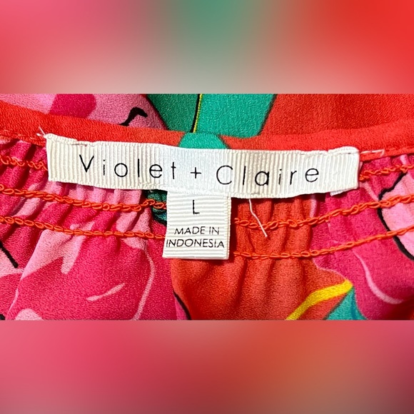 Women’s Violet + Claire Sleeveless Floral Blouse Size L - Picture 3 of 4